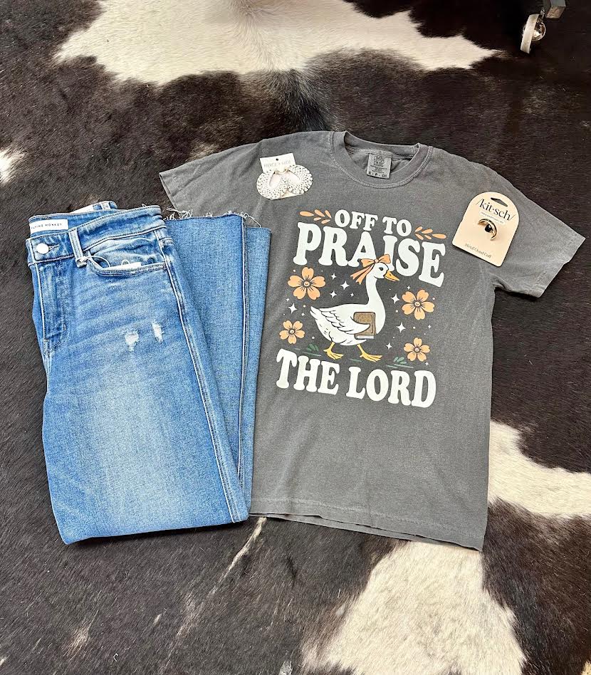Off to Praise The Lord Tshirt