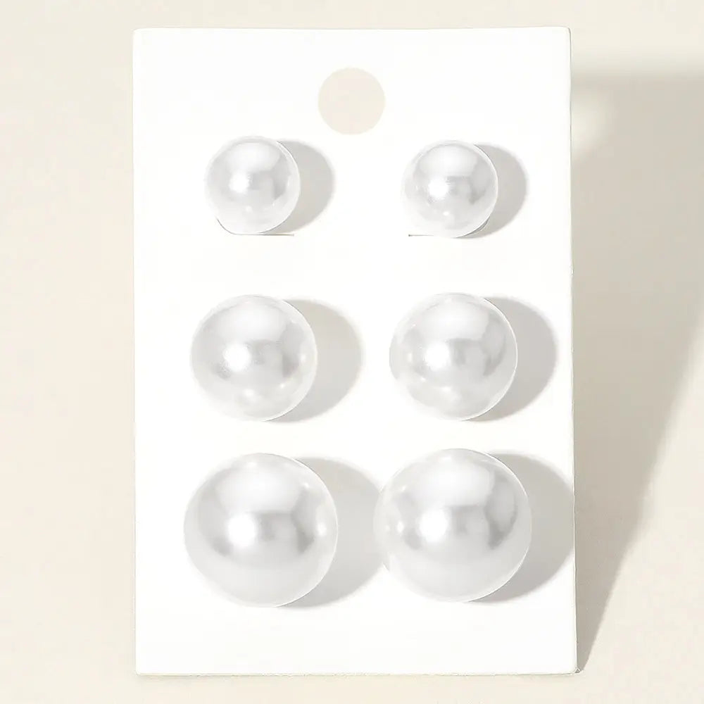 White Pearl Stud Earring Set
