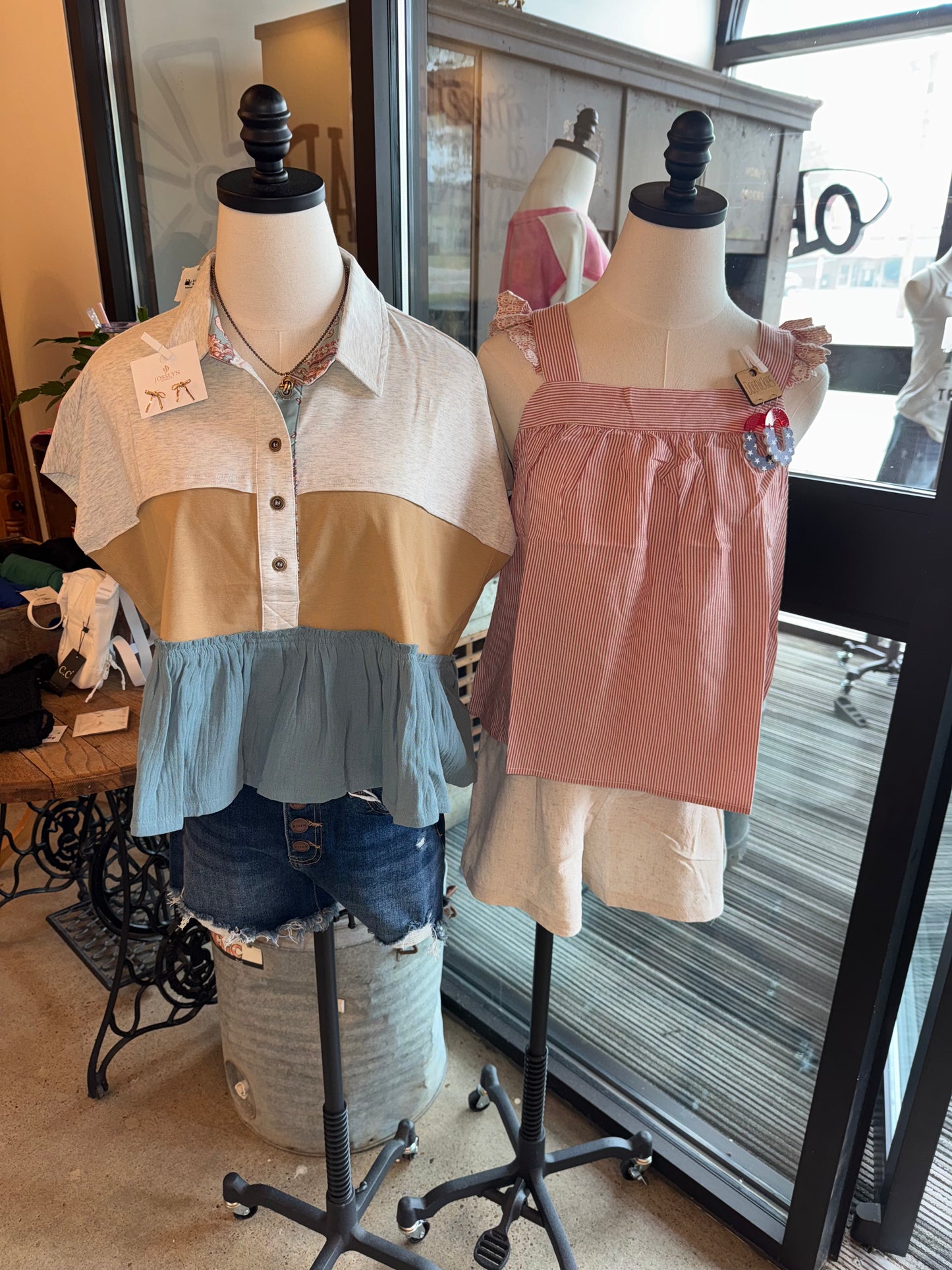 Color Block Oversized Tiered Crop Top