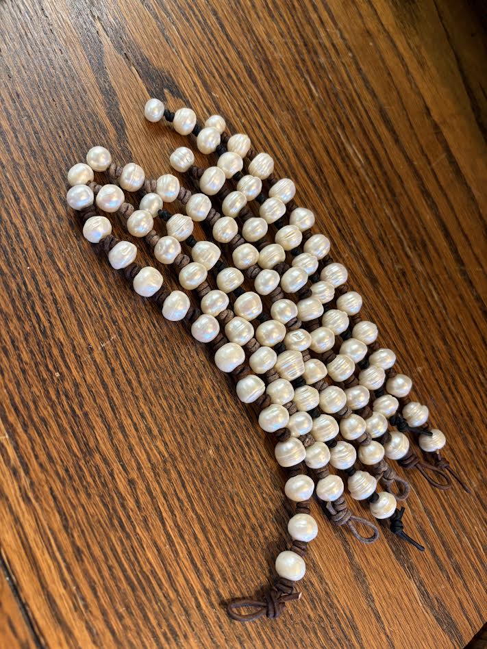 Angie Laugel Big Pearl/Leather Bracelet