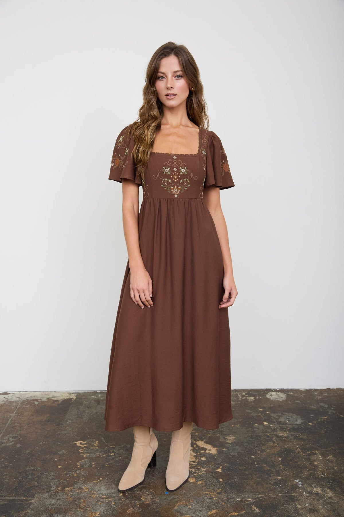 Embroidery Detail Bell Sleeve Midi Dress