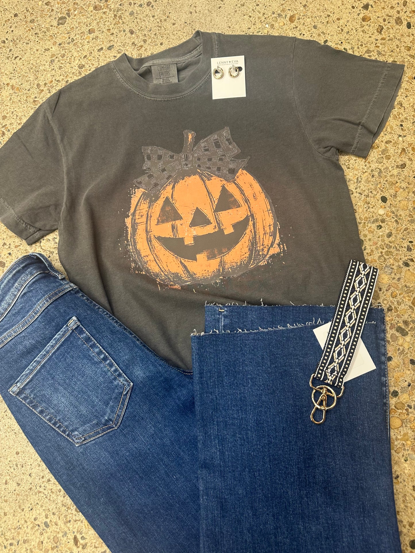 Pumpkin with Bow Tshirt