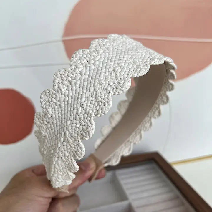 Scalloped Wide Straw Headband